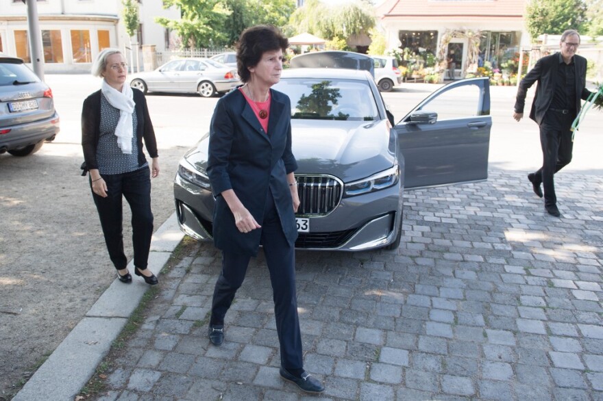 Σούζαν Ίτον: Βαρύ το κλίμα στη Γερμανία - Τελέστηκε το μνημόσυνο στη χώρα όπου εργαζόταν