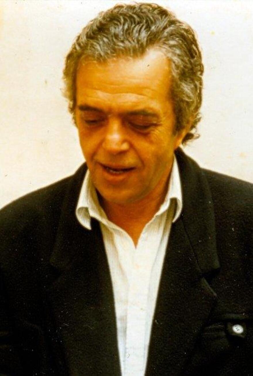 Πέθανε ο σκηνοθέτης Σταύρος Τσιώλης