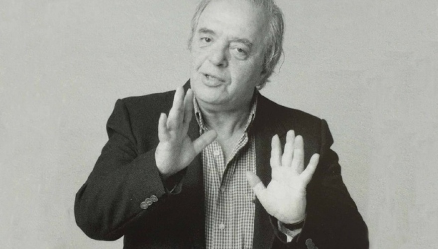 Πέθανε ο σκηνοθέτης Σταύρος Τσιώλης