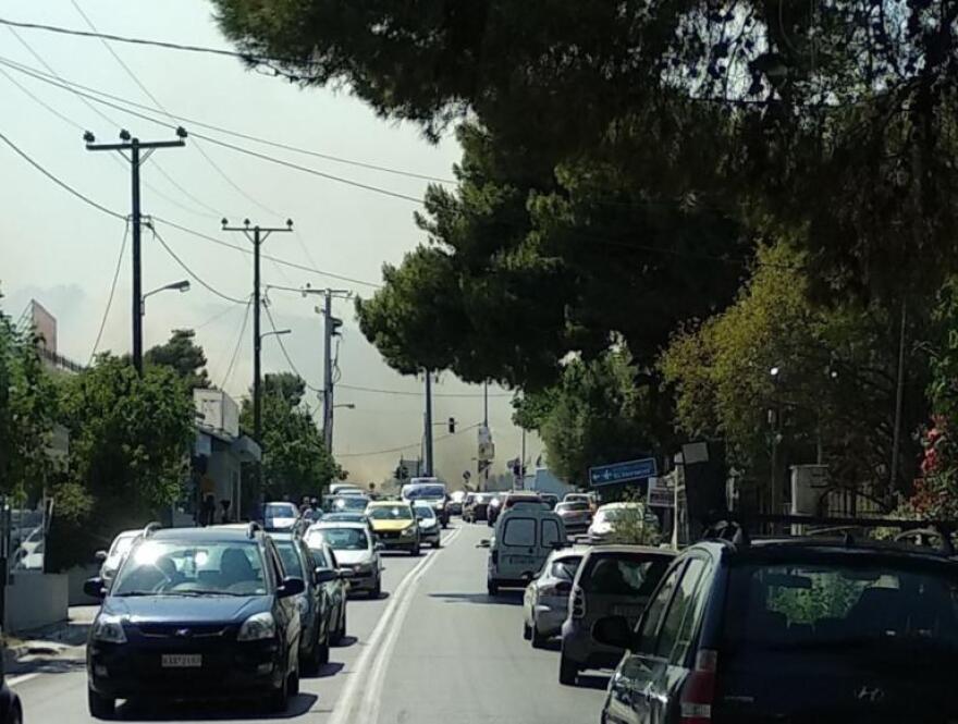 Φωτιές σε Ραφήνα και Βαρνάβα: Άμεση κινητοποίηση της Πυροσβεστικής - Τέθηκαν υπό έλεγχο