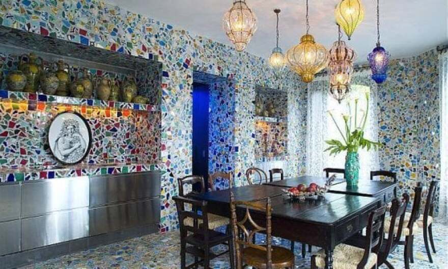 Dolce & Gabbana: Οι σχεδιαστές πωλούν τη βίλα τους στη Σικελία