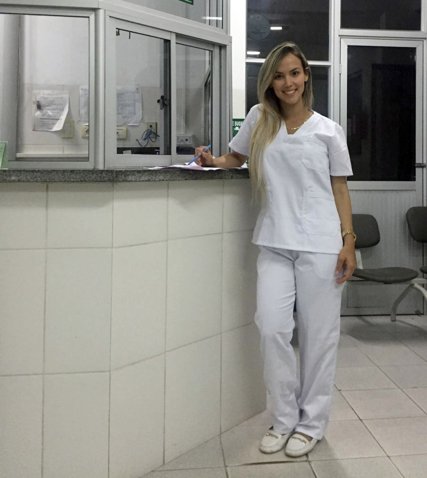 Rayane Laura: Η σέξι γιατρός που κατεβαίνει σε διαγωνισμό οπισθίων