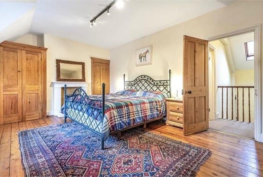 Η «ερωτική φωλιά» του Μπόρις Τζόνσον και της αγαπημένης του Κάρι Σίμοντς