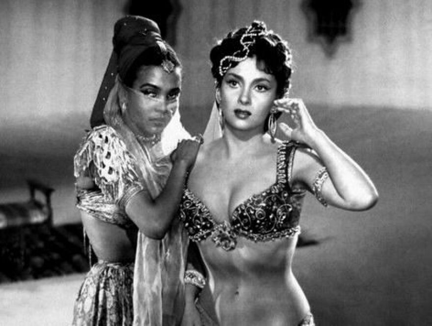 Τζίνα Λολομπρίτζιτα: Ο νεαρός πρώην μάνατζερ της 92χρονης κατηγορείται ότι της «έφαγε» εκατομμύρια