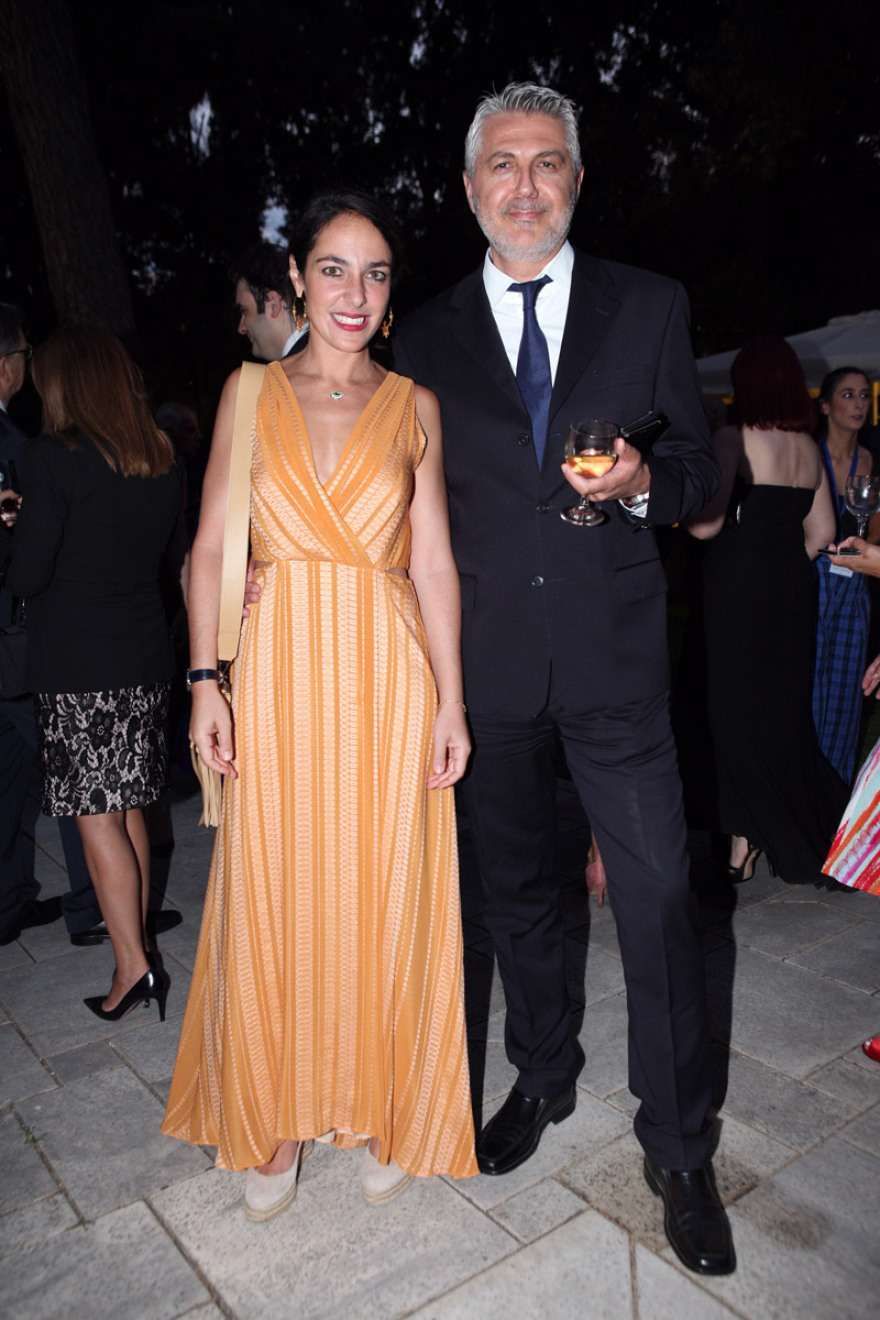 Παρασκήνιο και φωτογραφίες από τη γιορτή για την αποκατάσταση της Δημοκρατίας στο προεδρικό μέγαρο