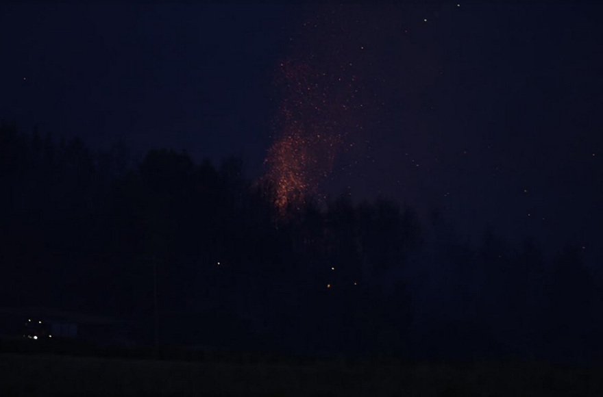 Τανάγρα: Ολονύχτια μάχη με τις φλόγες - Σε τρία μέτωπα η φωτιά 