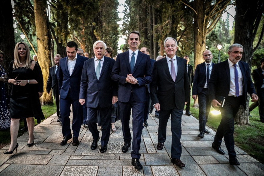 Προεδρικό Μέγαρο: Τα λαμπερά στιγμιότυπα από τη γιορτή για την «45άρα» Δημοκρατία