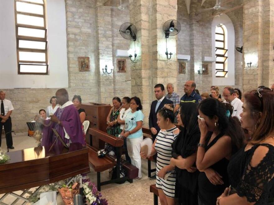 Serial killer στην Κύπρο: Συγκίνηση στην κηδεία δύο θυμάτων