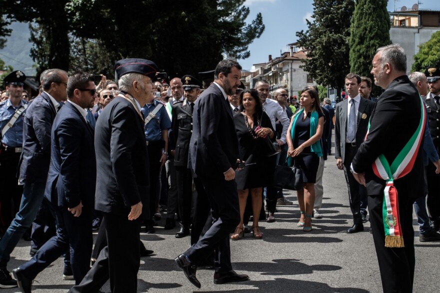 Ιταλία: Σε κλίμα βαθιάς οδύνης η κηδεία του αστυνομικού που δολοφονήθηκε από Αμερικανό τουρίστα 