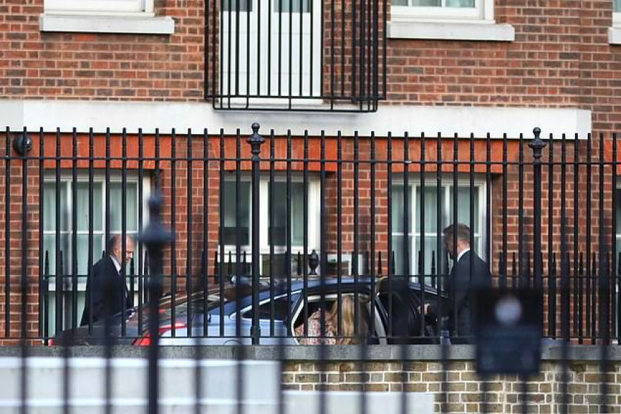 Μπόρις Τζόνσον και Κάρι Σίμοντς: Για πρώτη φορά κοιμήθηκαν μαζί στη Ντάουνινγκ Στριτ