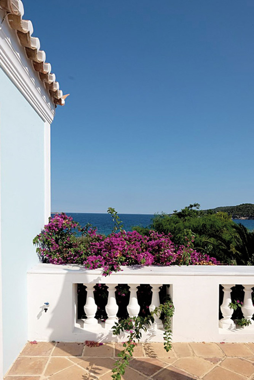 Ingrid Incisa di Camerana - Ιταλική φινέτσα στις Σπέτσες