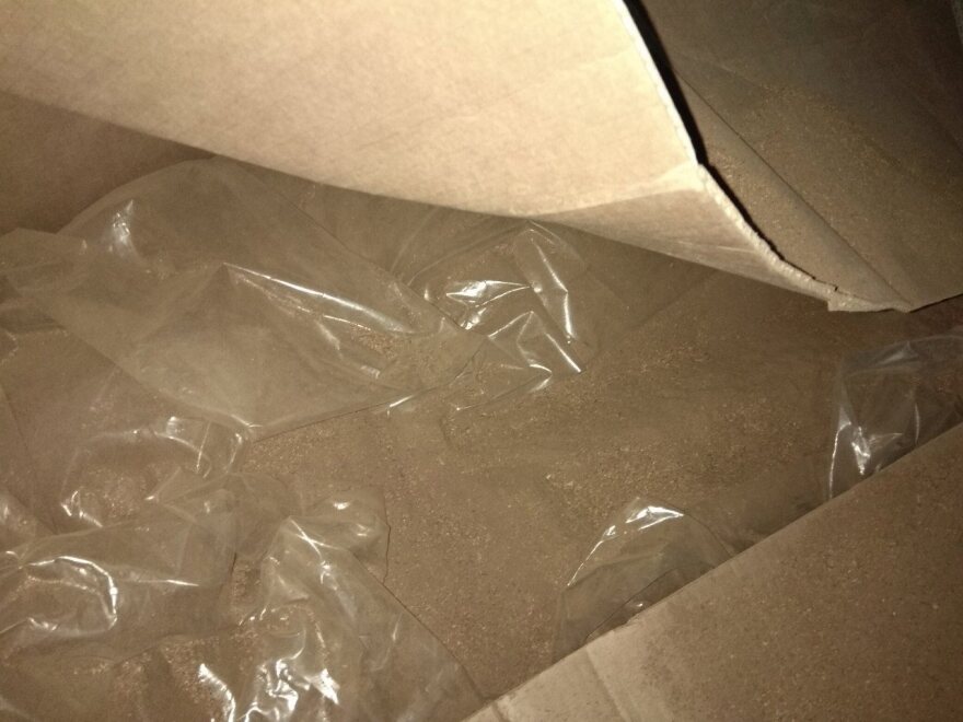 Μεγάλη επιχείρηση της ΕΛ.ΑΣ: Εντοπίστηκε το μεγαλύτερο εργοστάσιο παρασκευής λαθραίων τσιγάρων