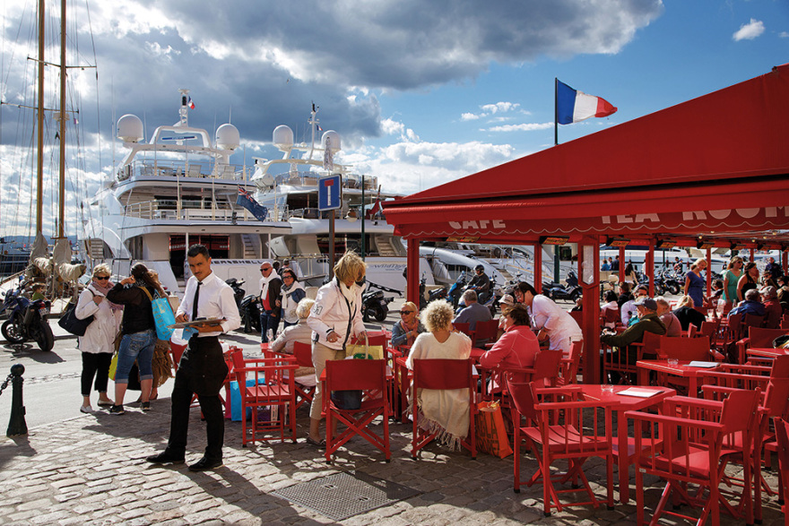 Και ο Θεός έπλασε το Σεν Τροπέ!
