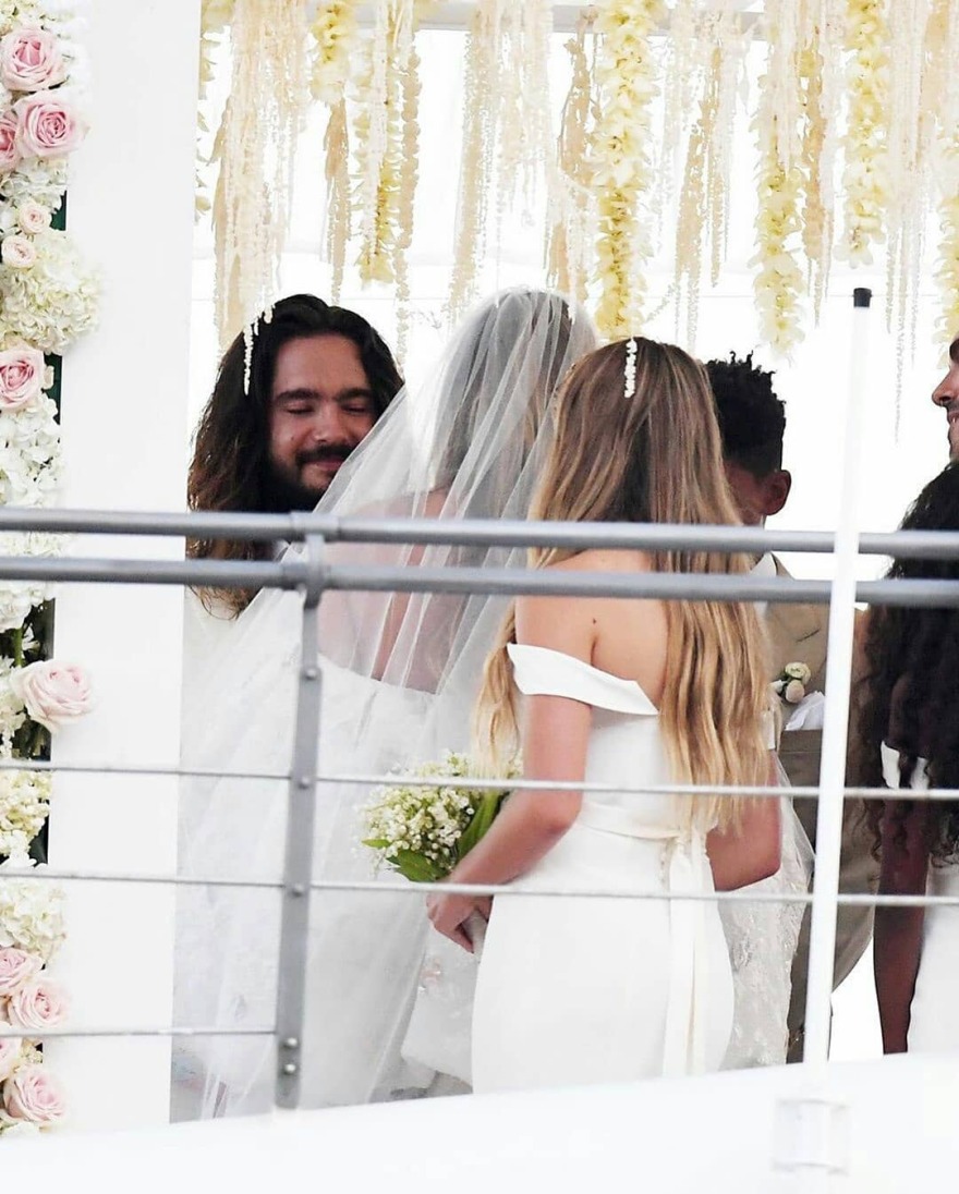 Χάιντι Κλουμ – Τομ Κάουλιτζ: Ο ονειρεμένος γάμος στη θαλαμηγό του Ωνάση