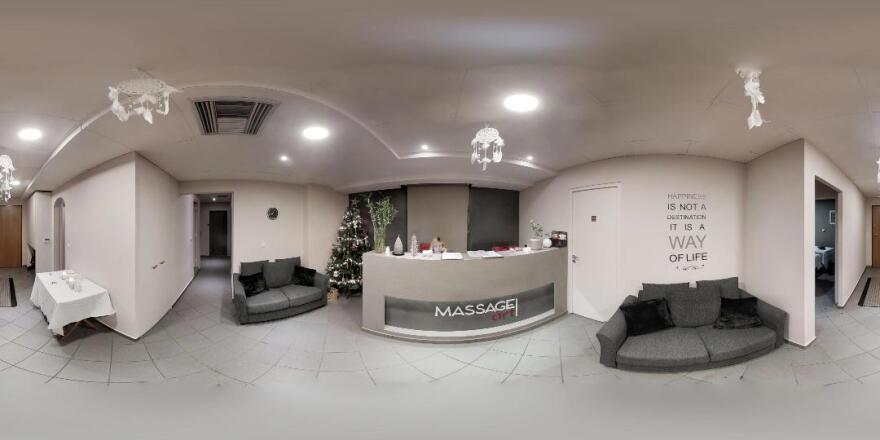 Αύγουστος στην Αθήνα με «Massage Art»