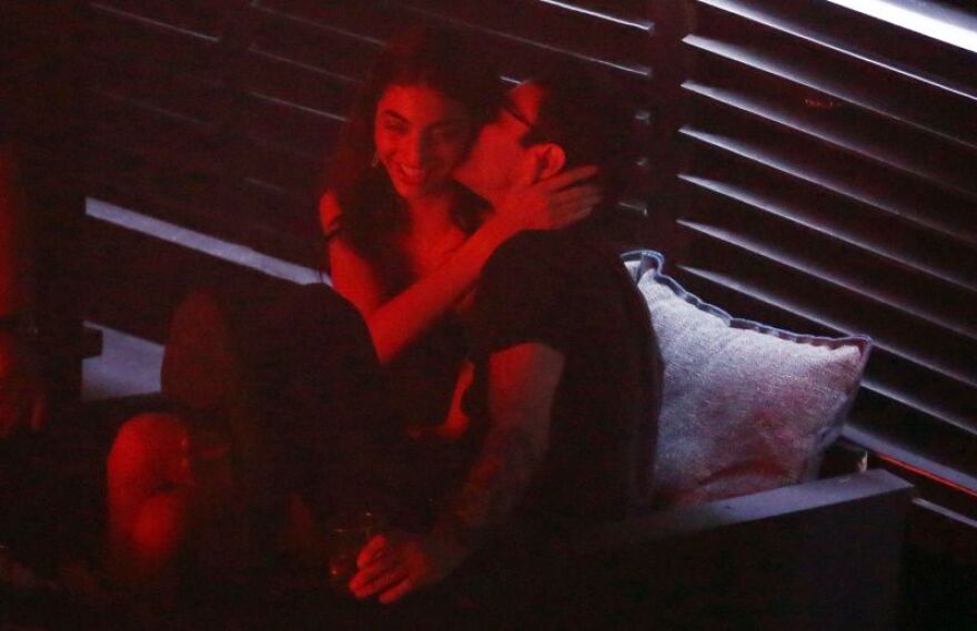 Ειρήνη Καζαριάν: Πρωταγωνιστεί στο βιντεοκλίπ του Ίαν Στρατή μετά τις φήμες πως είναι ζευγάρι