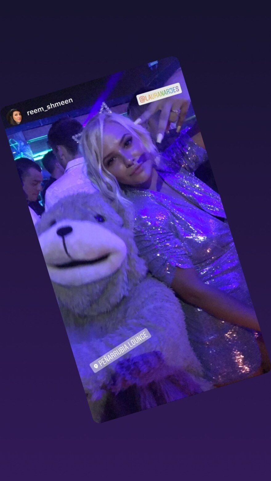 Το... ξέφρενο πάρτι της Λάουρα Νάργες με τις φίλες της  