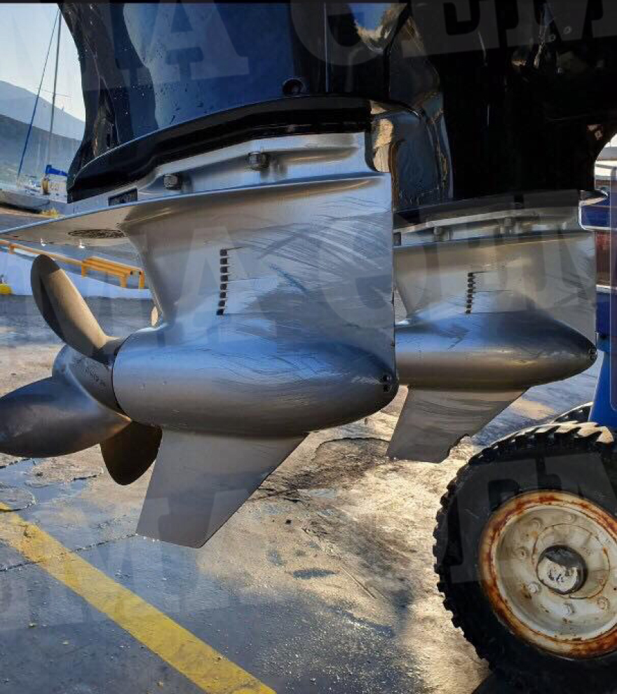 Πόρτο Χέλι: Φωτογραφίες από το θηριώδες φουσκωτό που σκότωσε τα δύο αδέλφια