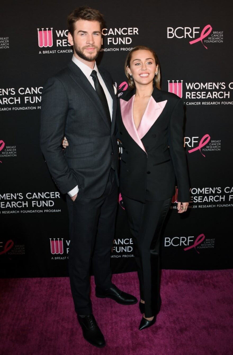 Miley Cyrus: Ούτε έναν χρόνο δεν κράτησε ο γάμος της με τον Liam Hemsworth 