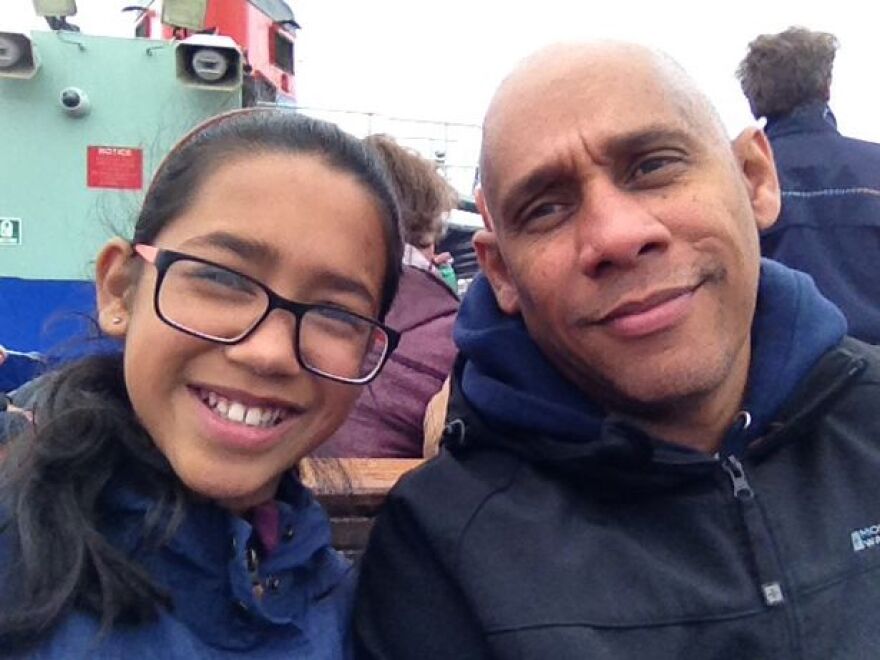 ΗΠΑ: 15χρονη έστειλε τον βίαιο πατέρα της φυλακή - Δείτε το βίντεο που τον «έκαψε» 