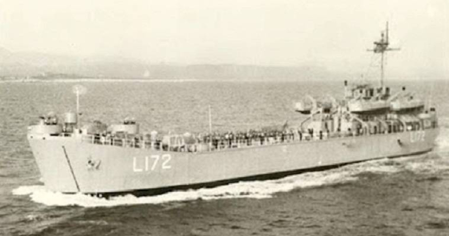 Πώς το αρματαγωγό «Λέσβος» και ο κυβερνήτης Χανδρινός έσωσαν την Πάφο από τους Τούρκους