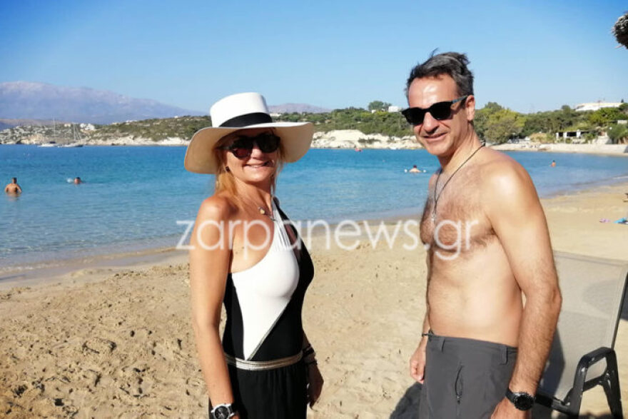 Στα Χανιά ο Κυριάκος Μητσοτάκης μαζί με την σύζυγό του Μαρέβα - Δείτε φωτογραφίες