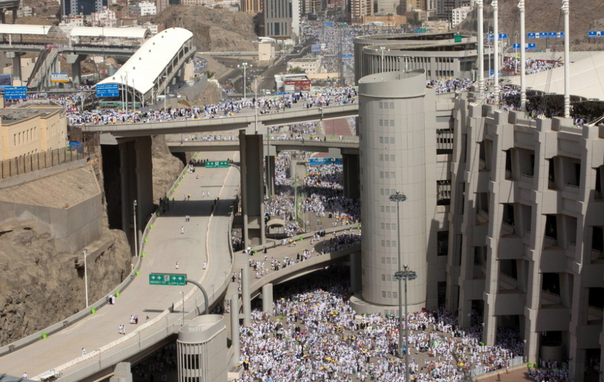 Σαουδική Αραβία: Με 7.400 αεροπλάνα και 18.000 λεωφορεία έφτασαν 2,5 εκατ. μουσουλμάνοι στη Μέκκα