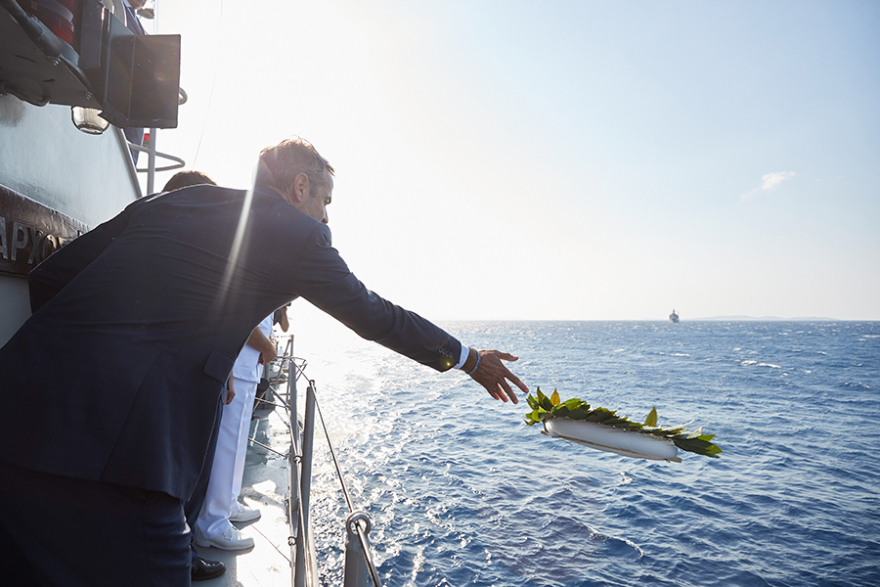 Μητσοτάκης από Τήνο: Η Ελλάδα ατενίζει το μέλλον με αισιοδοξία, η σκέψη μας στους πολίτες που δοκιμάζονται από τις φωτιές