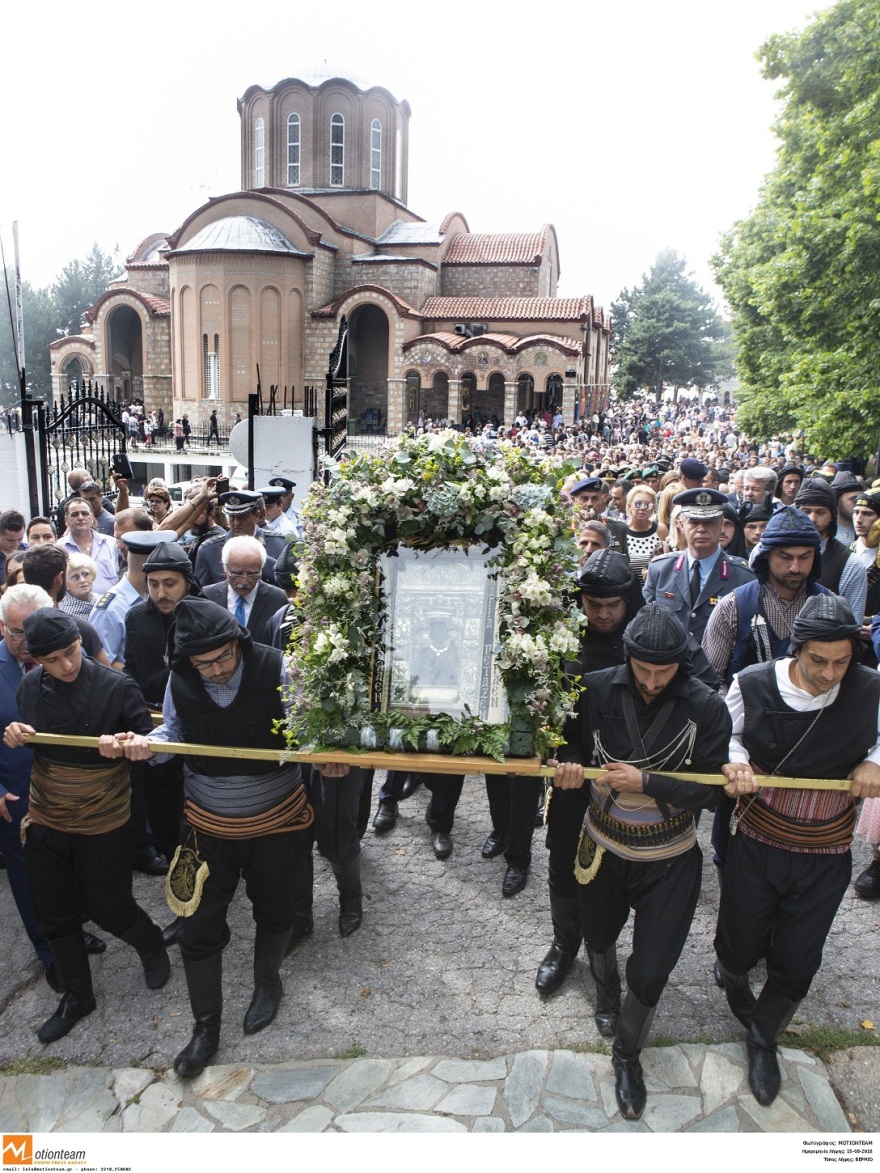 Δεκαπενταύγουστος 2019: Οι Έλληνες γιορτάζουν «Το Πάσχα του καλοκαιριού»