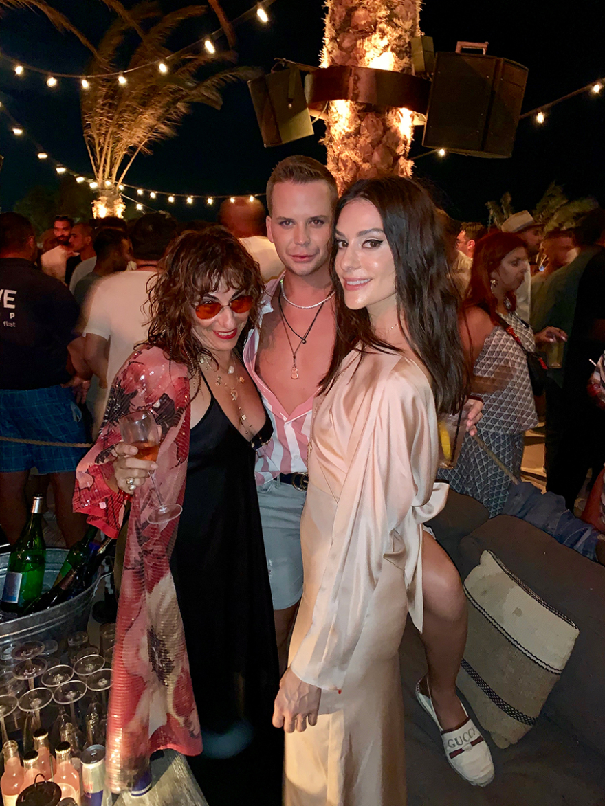 Στη Μύκονο η εγγονή του  Ροκφέλερ