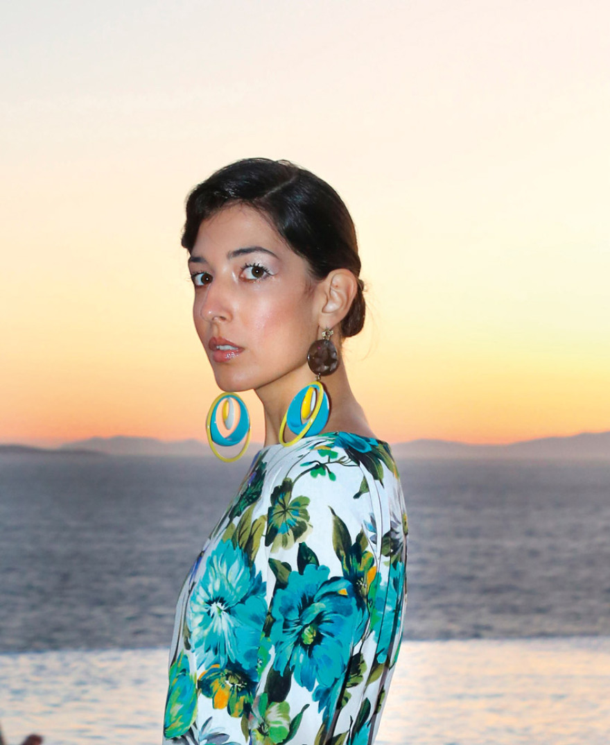 Catwalk με φόντο Αιγαίο