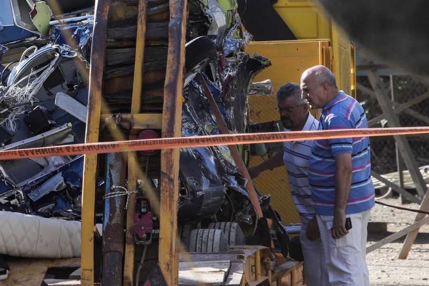 Πτώση ελικοπτέρου στον Πόρο: Μυστήριο με τη βλάβη που εκτιμάται ότι οδήγησε στην τραγωδία