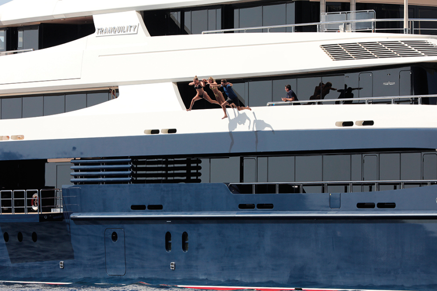 Kylie Jenner: Χρυσά γενέθλια εν πλω για την 22χρονη billionaire