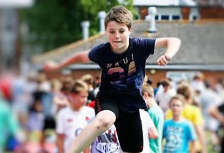 13χρονος αυτοκτόνησε όταν είδε το κορίτσι που του άρεσε με άλλο αγόρι