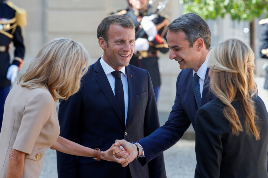 Η Μαρέβα προσκάλεσε την Μπριζίτ Μακρόν να συμμετέχει στις εκδηλώσεις για τα 200 χρόνια από το 1821