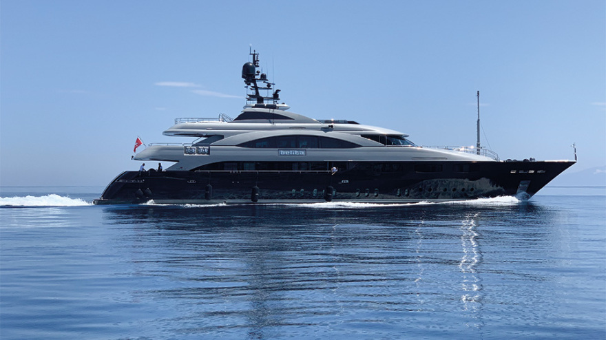 Yacht Society: Οι ελληνικές σκαφάτες διακοπές