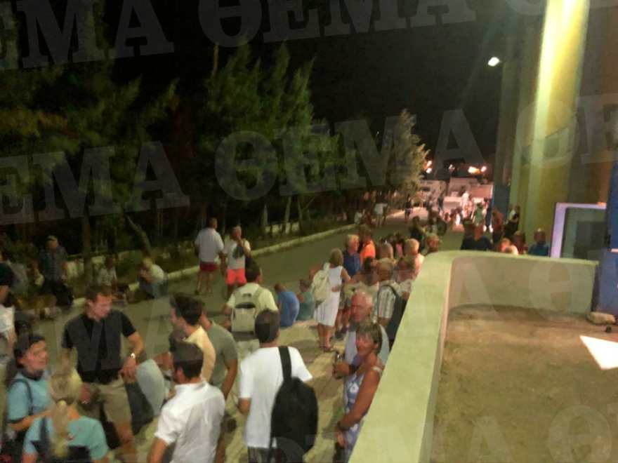 Σάμος: Χωρίς ενεργά μέτωπα η φωτιά - Δεν απειλούνται σπίτια και ξενοδοχεία