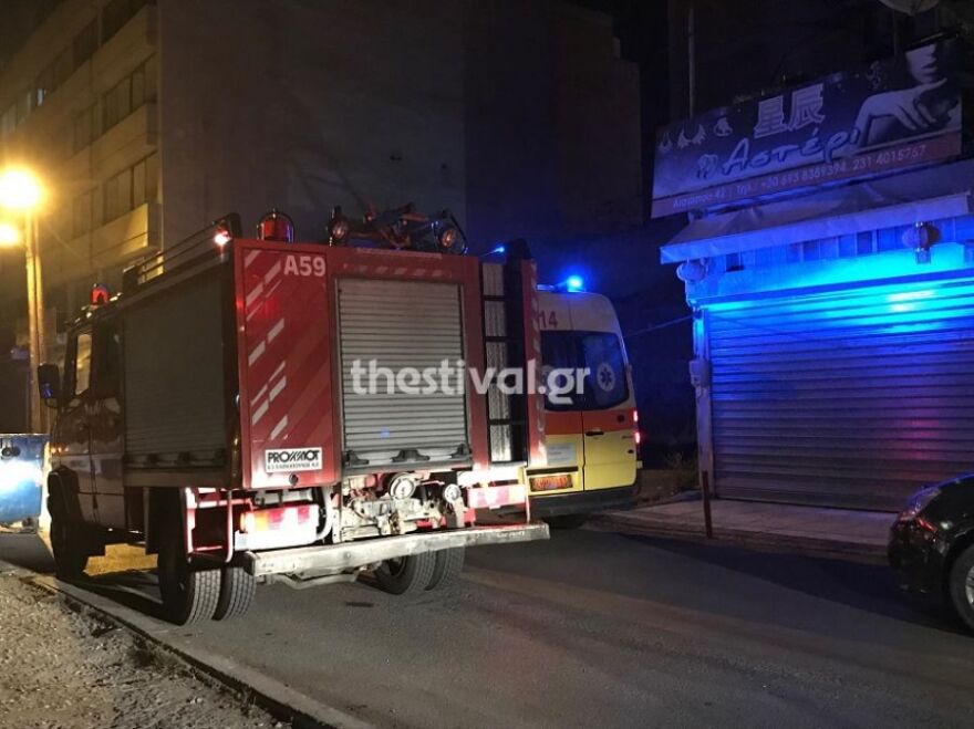 Θεσσαλονίκη: Γυναίκα έπεσε από το μπαλκόνι στο φωταγωγό