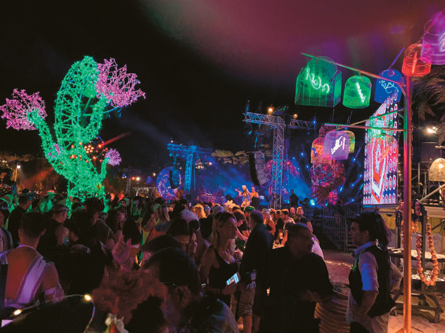 Μύκονος: Πώς έμπλεξε με τη «Χουανίτα» ο Λάκης