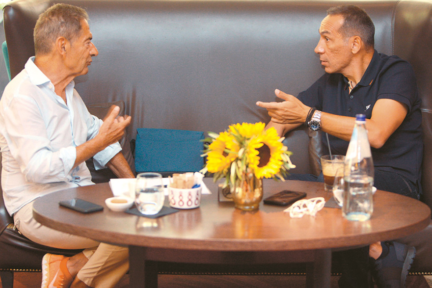 Γιώργος Δώνης: «Ούτε λεφτά, ούτε δόξα, μόνο μπάλα»