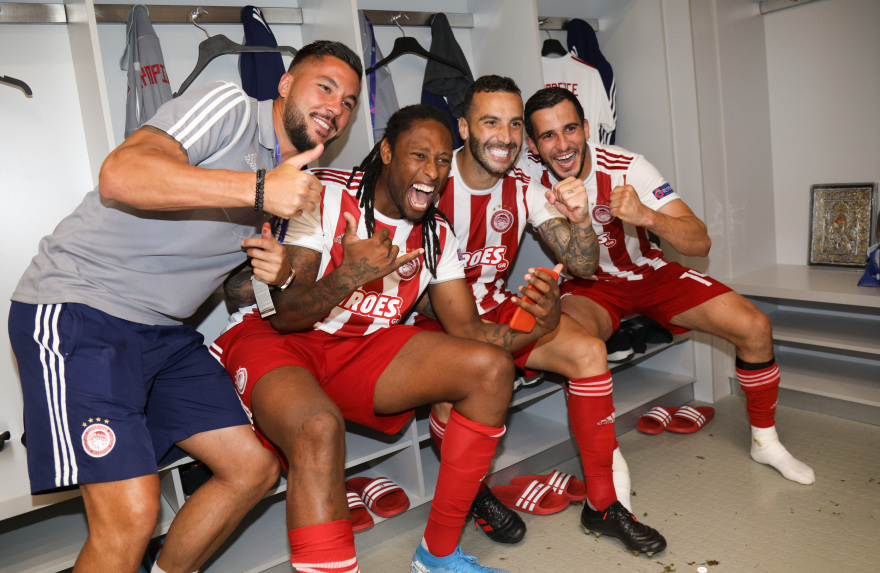 Champions League: Ο Ολυμπιακός των ρεκόρ στους ομίλους - 16 παιχνίδια αήττητος
