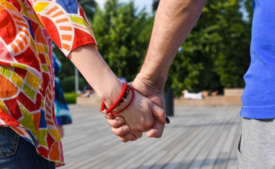 Τσάμικο... στο Γκόρκι Παρκ: Μοσχοβίτες και τουρίστες πήραν «γεύση» Ελλάδας με μαθήματα ελληνικών χορών