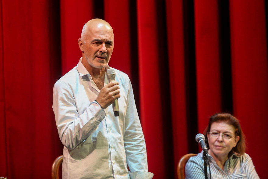 Εθνικό Θέατρο: Ο Λιβαθινός παρέδωσε την καλλιτεχνική διεύθυνση στον Λιγνάδη