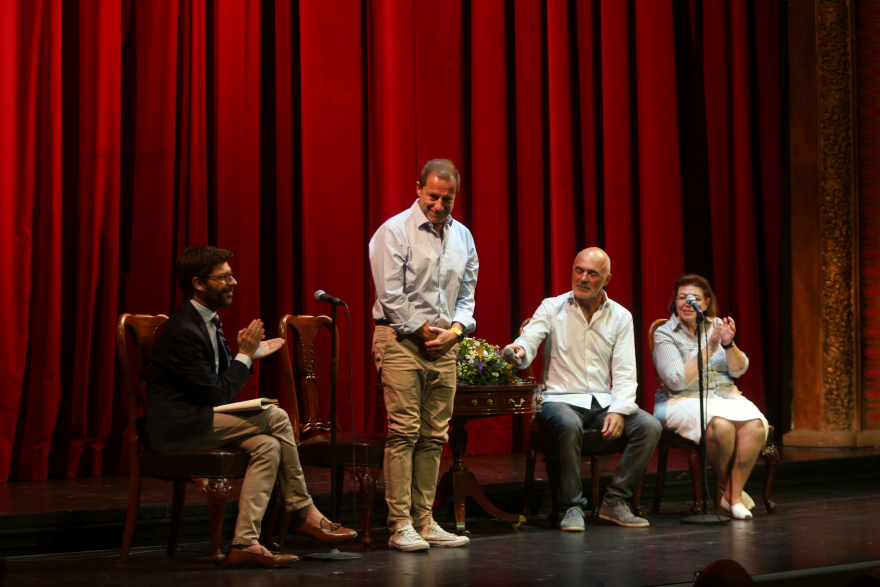 Εθνικό Θέατρο: Ο Λιβαθινός παρέδωσε την καλλιτεχνική διεύθυνση στον Λιγνάδη