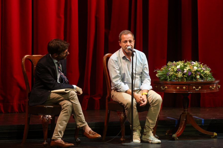 Εθνικό Θέατρο: Ο Λιβαθινός παρέδωσε την καλλιτεχνική διεύθυνση στον Λιγνάδη