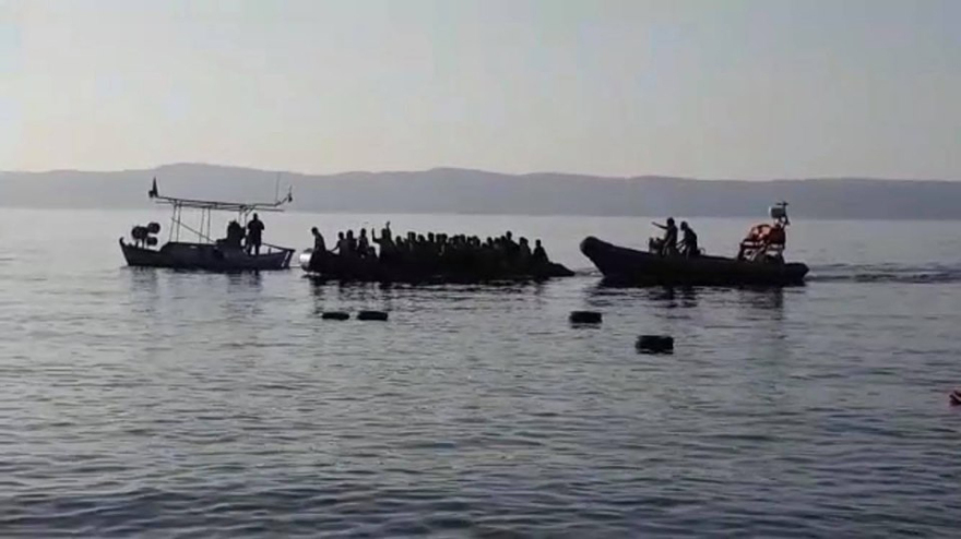 Ξύπνησαν μνήμες του 2015 στη Λέσβο: Σχεδόν 550 μετανάστες έφτασαν στο νησί μέσα σε μια μέρα!