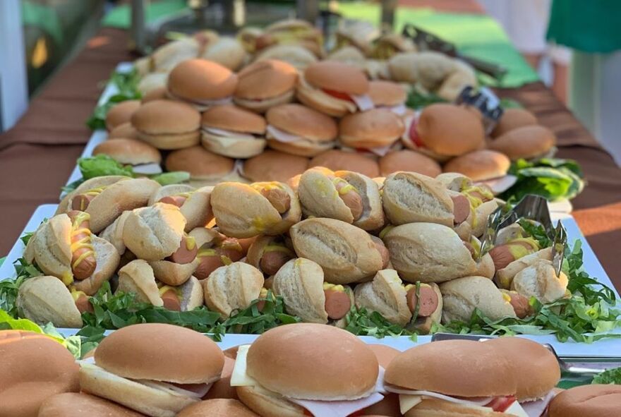 Θοδωρής Μαραντίνης- Σίσσυ Χρηστίδου: Μαζί στο πάρτι γενεθλίων του μικρού τους γιου