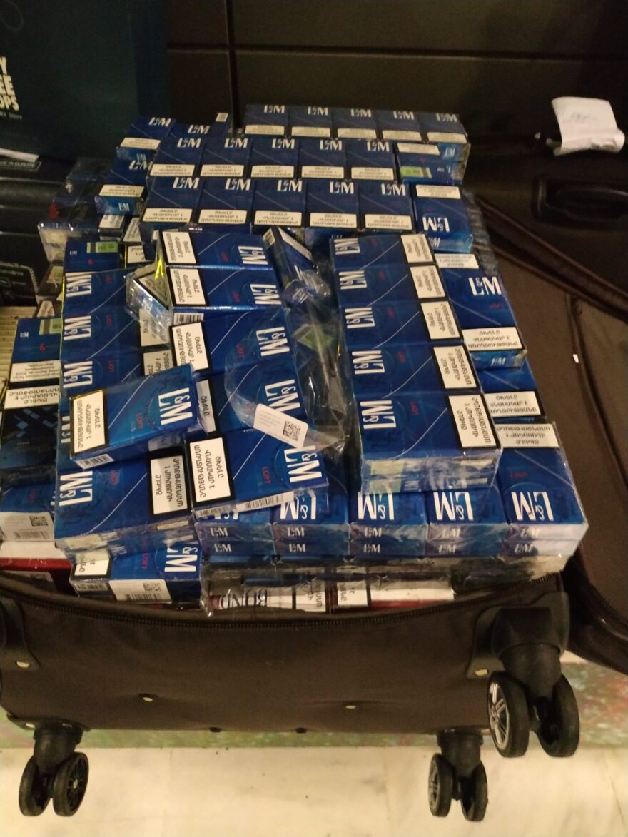 Κατάσχεση πάνω από 20.000 λαθραίων τσιγάρων στο αεροδρόμιο «Μακεδονία»