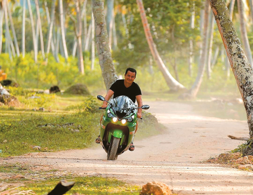 Πέρασαν τον Ατζούν για... δουλέμπορο στη Χίο