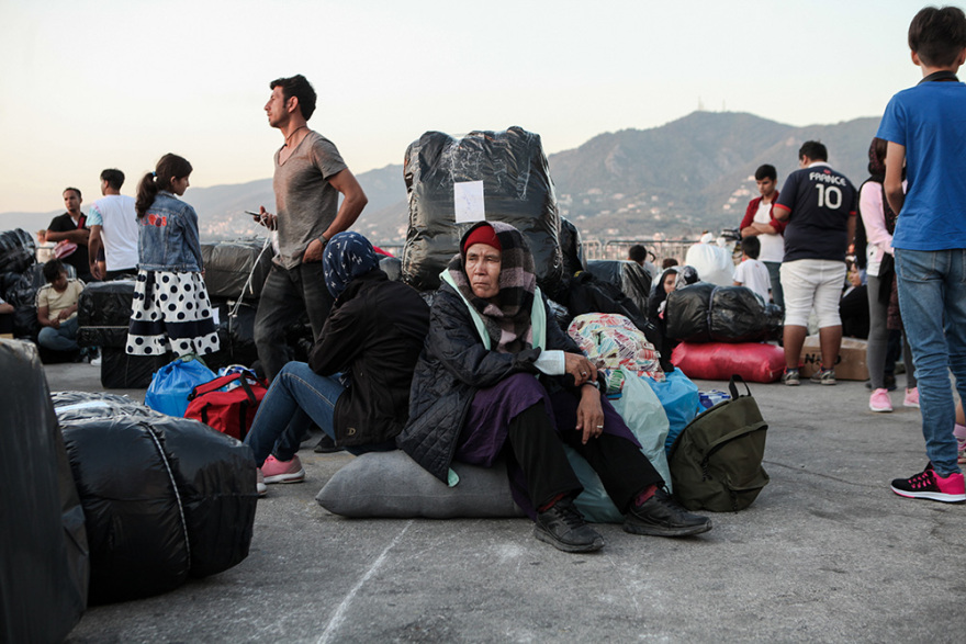 Προσφυγικό: Στη βόρεια Ελλάδα μεταφέρονται οι 1400 μετανάστες από τη Λέσβο